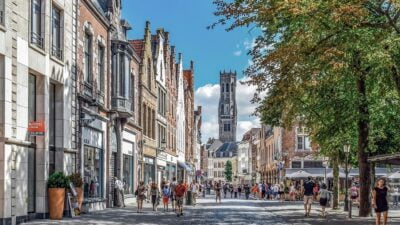 Experiencing Romance in Bruges: Discover the Enchanting Charms of Belgium’s Romantic Destination