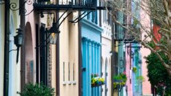 Discovering the Romantic Charm of Charleston: A Guide to the Most Enchanting Destinations in the USA
