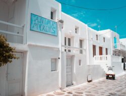 Unveiling the Alluring Romance of Mykonos, Greece: Discover the Ultimate Romantic Destination