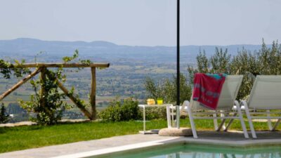 Unveiling the Enchanting Charms of Romantic Getaways in Tuscany, Italy